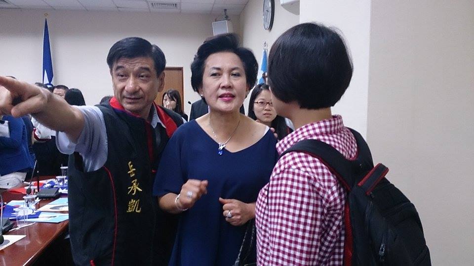 多次發言惹議的台商董淑貞27日出席在國民黨中央黨部舉辦的世界台商挺柱後援大會。圖：邱珮文/攝