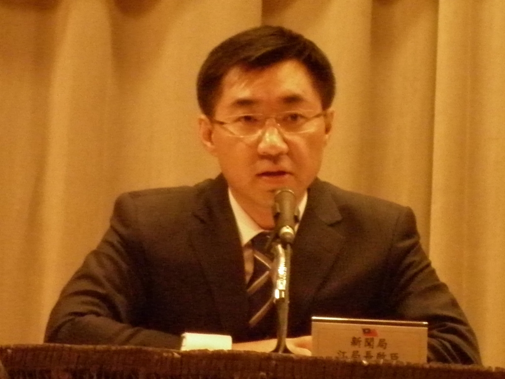 行政院新聞局長江啟臣引述馬尼拉時報社論的評論，認為菲律賓政府應慎重向台灣道歉，並修補因此事影響的兩國雙邊關係。資料照片：謝莉慧攝。