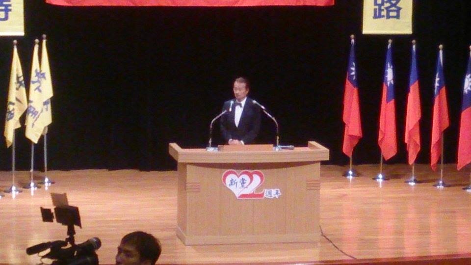 施明德22日在新黨黨慶中表示，歷經70年以來，哪個家庭沒有本外省混血，在座所有人，都是中華民國國民，也是台灣人。圖：王子軒/攝