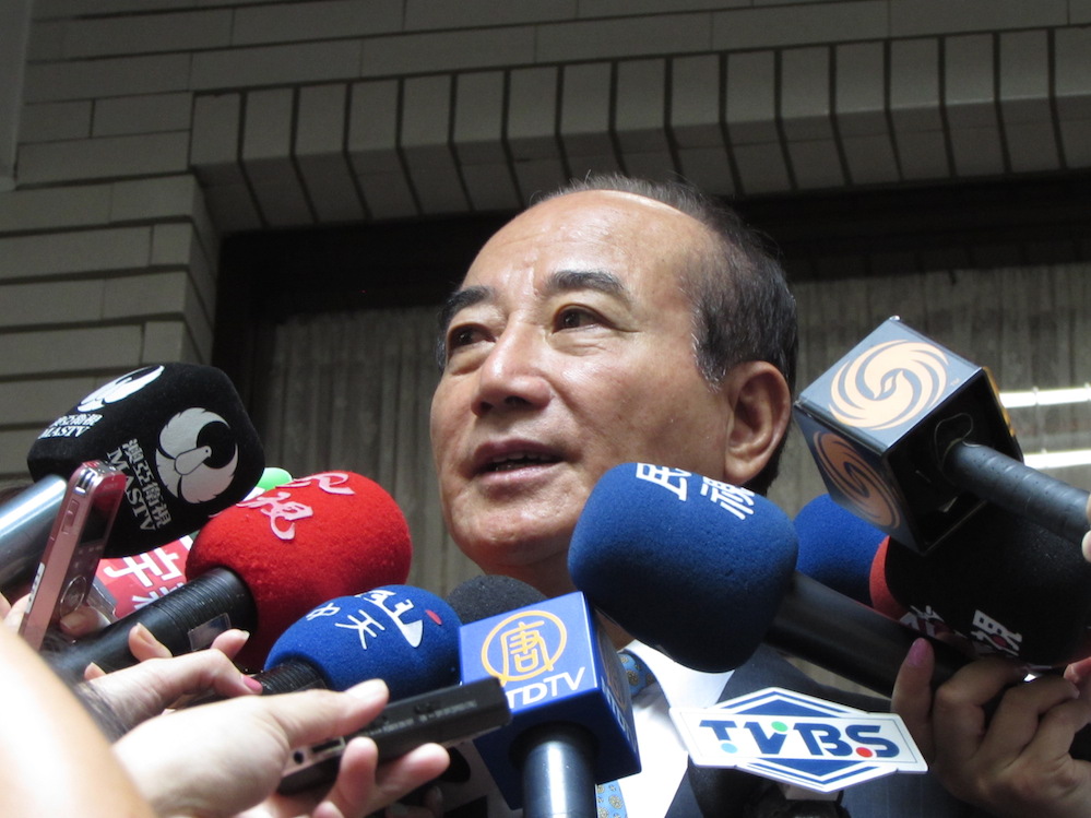 外傳大甲鎮瀾宮副董事長鄭銘坤將出席台中的蔡英文宗教後援會成立大會，對此，立法院長王金平25日上午受訪時表示，自己不知情。圖：邱珮文/攝