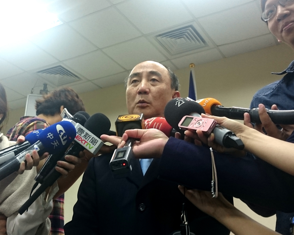 國民黨黃復興黨部11日舉辦「對日抗戰勝利70週年暨退役將官歲末聯誼餐會」，黨部書記長、退役中將胡筑生特別為副總統候選人王如玄抱不平。圖：新頭殼資料照片