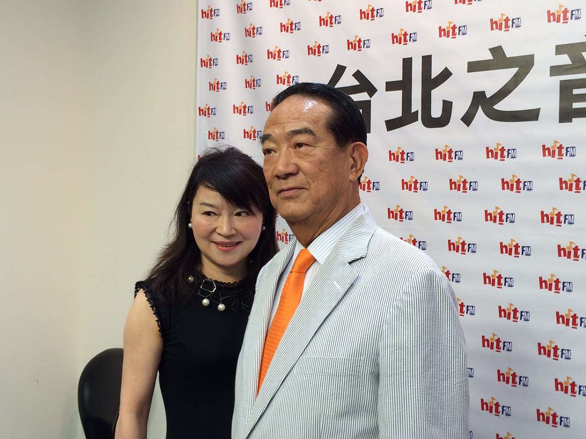 對於最新民調顯示，洪宋兩人支持度相加大於蔡英文，宋楚瑜7日上午表示，不要操作藍綠對決，他參選是為了讓台灣人有正道選擇。圖：符芳碩/攝