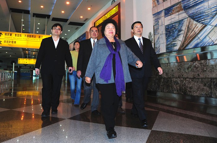 高雄市長陳菊15日起率府會團隊赴美考察，並透過民間管道前往古巴考察有機農業發展，因未能入境，今（24）日上午提前返台。照片來源：高雄市政府提供