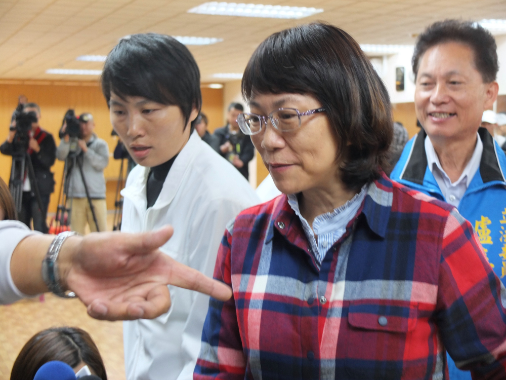 國民黨副總統候選人王如玄的中國學歷未被國民黨登錄到官網上，國民黨1日解釋，人民大學已被台灣教育部承認，但因未溯及既往，所以沒登錄。圖：翁嫆琄/攝