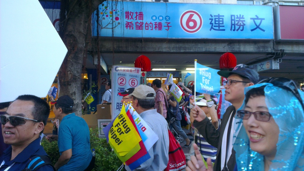 不管連方瑀有沒有說過「別讓勝文不開心」這幾個字，今天，台灣的政治確定已經進入「別讓人民不開心」的年代。圖：新頭殼資料照片
