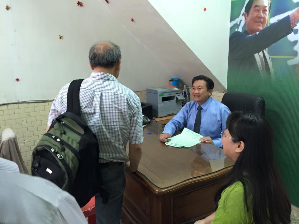 前台南市議員王定宇在台南第5選區立委初選，打敗了現任市議員郭國文。圖：翻拍王定宇臉書