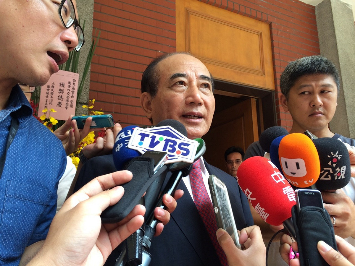 傳藍委鄭汝芬將重新投入選舉，立法院長王金平23日說，鄭有來見他，當時也鼓勵鄭「要以黨為重」。圖：符芳碩/攝