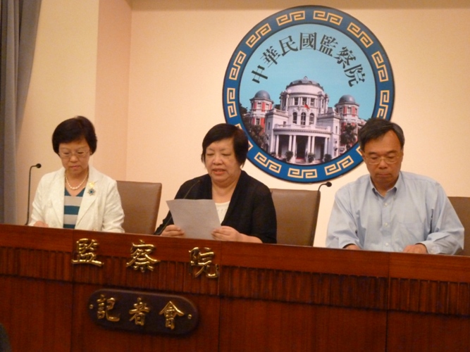 台大醫院去年爆發國內首宗誤植愛滋器官案，監察院14日仍以8比2的票數通過彈劾台大醫院外科部主治醫師兼任創傷醫學部主任柯文哲。圖：謝莉慧/攝