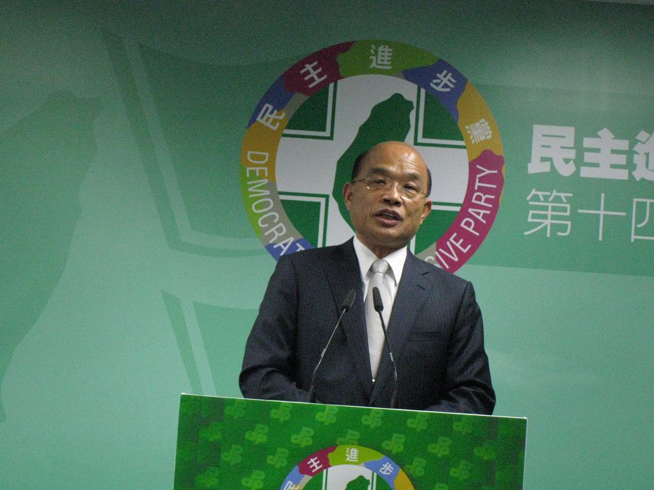 民進黨主席蘇貞昌今（21）日表示，昨天他才和行政院長江宜樺溝通核四議題，但馬總統不到一天就全盤推翻，這樣還有什麼對話的必要？圖片來源：新頭殼資料照片。