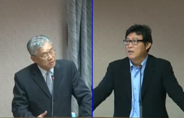 民進黨立委姚文智12日質詢陸委會主委夏立言，夏表示，外傳中國在台灣2016大選前限縮95%陸客團來台數並非事實。圖：翻攝立法院議事轉播IVOD系統