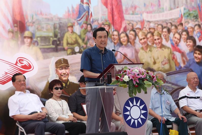 國民黨5日在中正紀念堂民主大道廣場舉辦「抗戰勝利70週年 V-Day復古日」紀念活動。圖：中央社