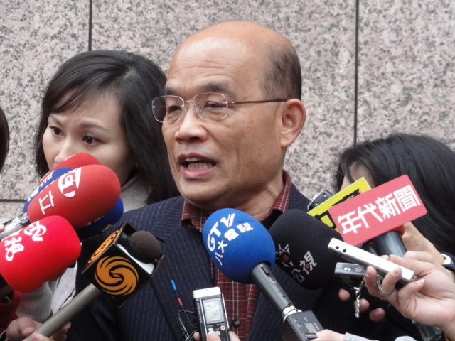 民進黨總統競選總部總幹事吳乃仁今（8）日表示，針對於黨主席蔡英文本週一（5日）邀請蘇貞昌擔任副手，他（蘇貞昌）表達感謝。不過，吳乃仁還是請蘇貞昌能再考慮一下。圖片來源：新頭殼資料照片。