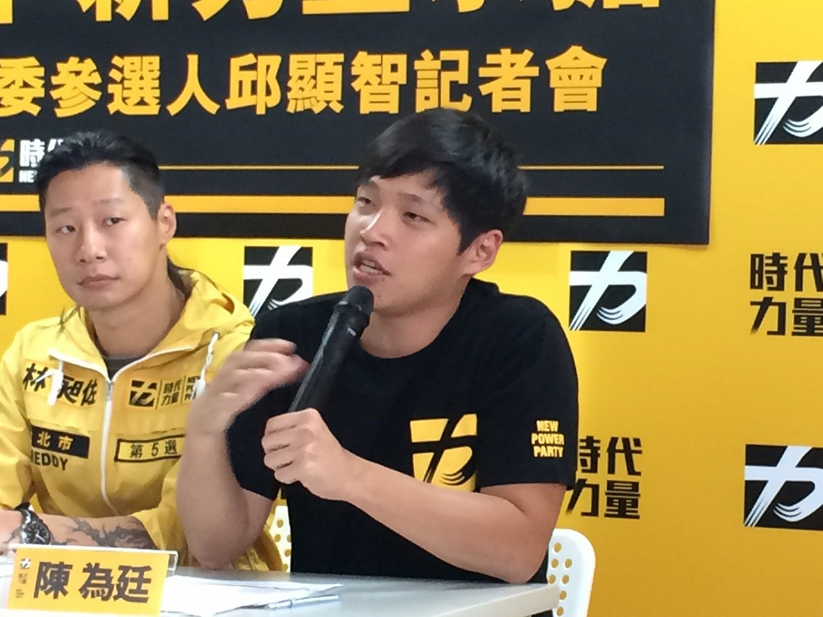 318學運領袖陳為廷17日受訪表示，黨團協商賦予柯建銘爆料秘辛的權力，但「一個透明國會，根本不應該有秘辛」。圖：符芳碩/攝