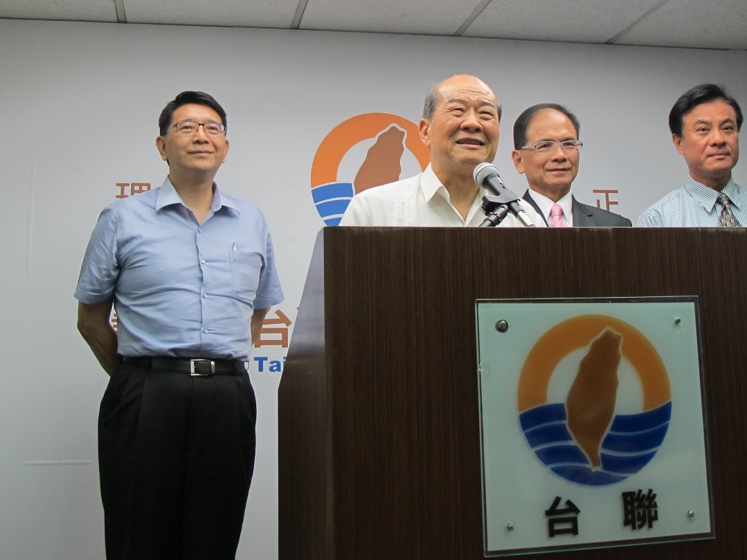 台聯黨主席黃昆輝13日表示，亞投行創始國被拒，是馬政府熱臉貼冷屁股。圖：新頭殼資料照片