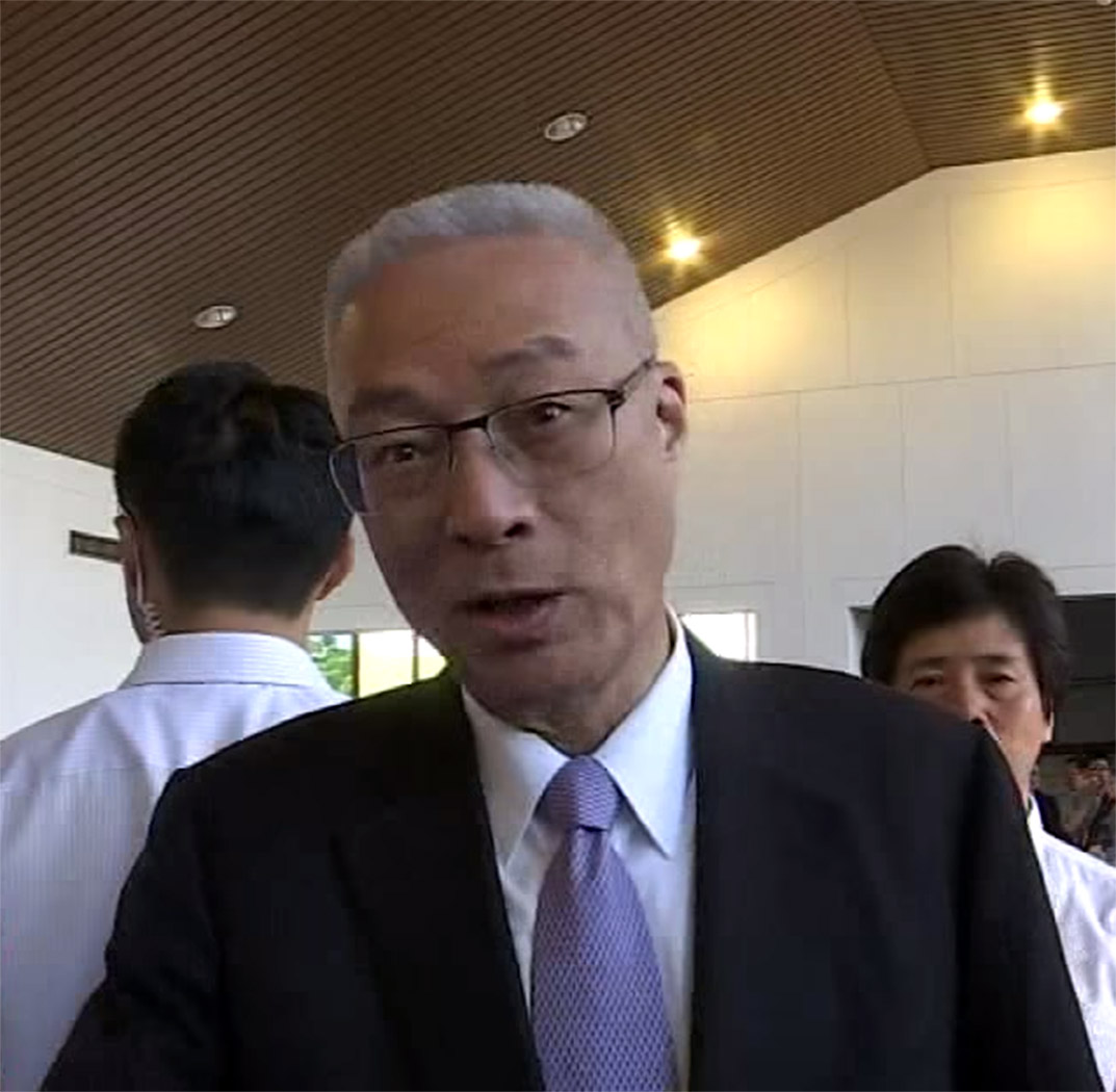 針對苗栗縣債台高築，副總統吳敦義認為，舉債並非都在前縣長劉政鴻任內。圖：翁嫆琄/攝