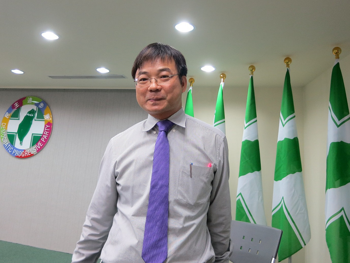 民進黨中國事務部主任洪財隆29日轉述第4次華山會議的討論情形。圖：林朝億/攝影