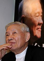 前行政院長唐飛17日在台北出席「台北和平之春—閣揆唐飛140天全紀錄」新書發表會。圖片來源：中央社