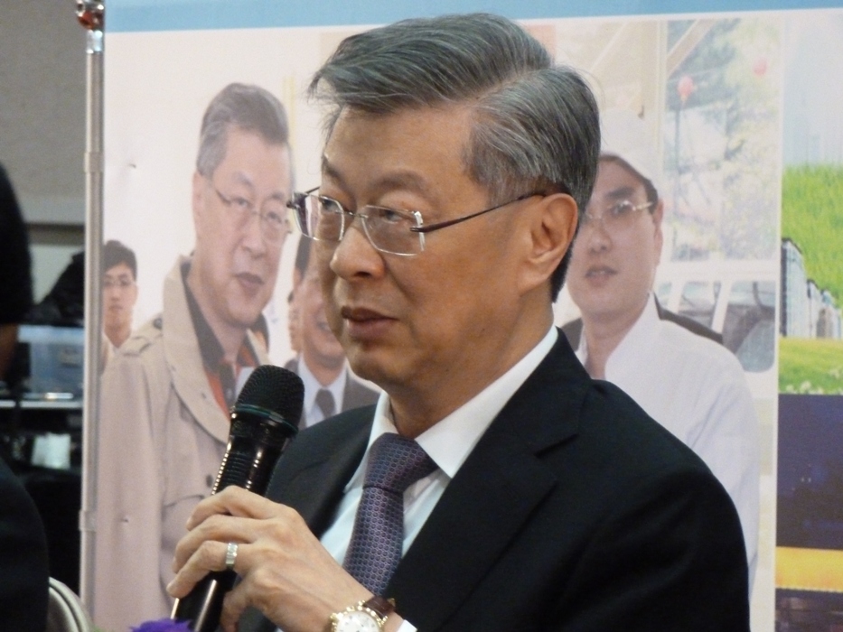 行政院長陳冲今日(2/1)表示，自己是因為健康因素，於1/16向馬英九總統口頭請辭，並在1/23提書面辭呈，並推薦副院長江宜樺接任。圖：謝莉慧/攝