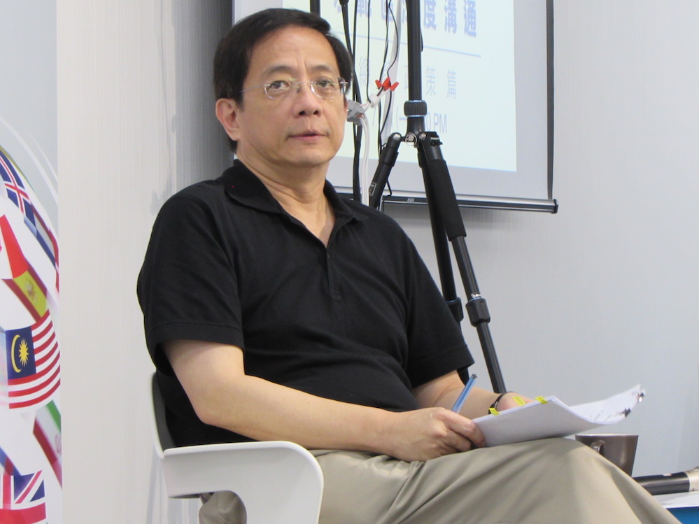 《聯合報》11日報導，前國發會主委管中閔表態支持登記參選國民黨總統候選人的立法院副院長洪秀柱。圖：新頭殼資料照片