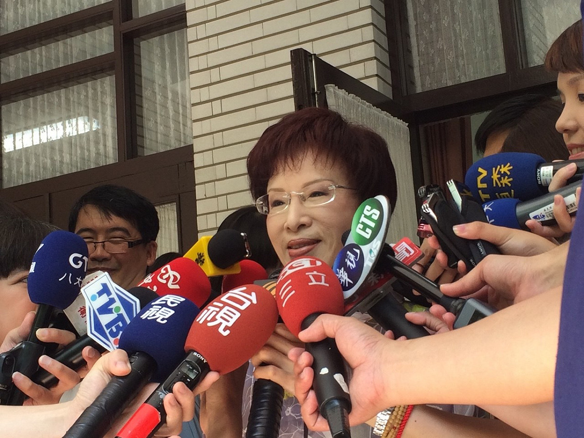 立法院副院長洪秀柱9日說，若初選因任何障礙導致無法勝選，她將會裸退，不接受任何職務，也不會回立法院。圖：符芳碩/攝