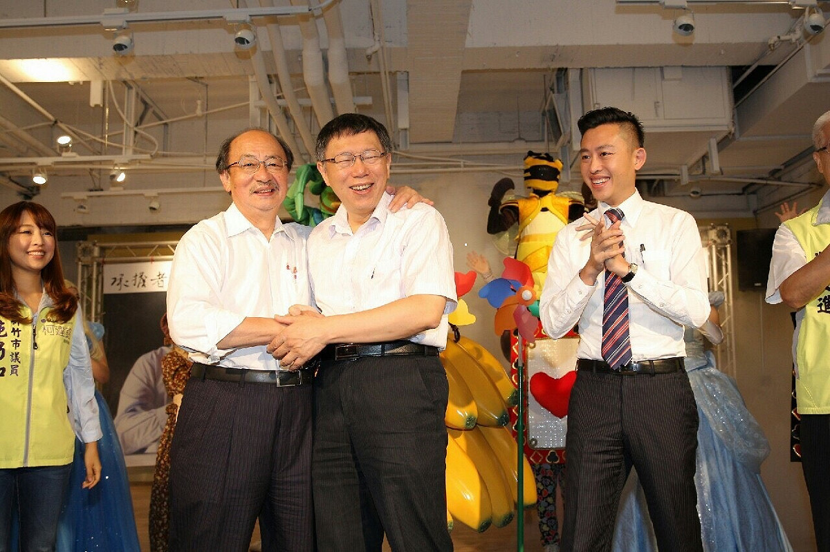 台北市長柯文哲9日前往新竹市參加活動，盛讚民進黨立院黨團總召柯建銘是「傷痕累累的唐吉訶德」。圖：台北市政府提供