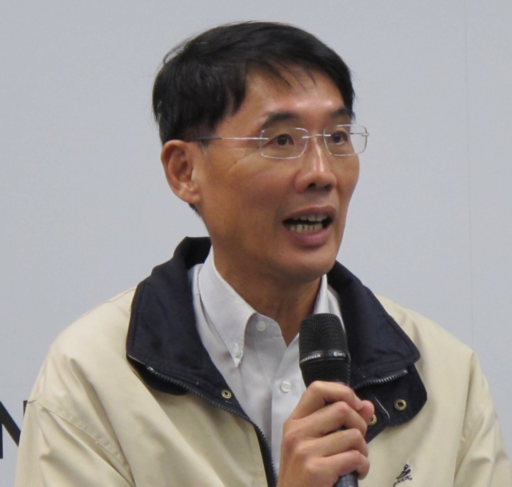 台大社會系教授、教育小組召集人陳東升4日表示，公立大學學生出身於中高階級比例相對來得高。圖：林朝億/攝