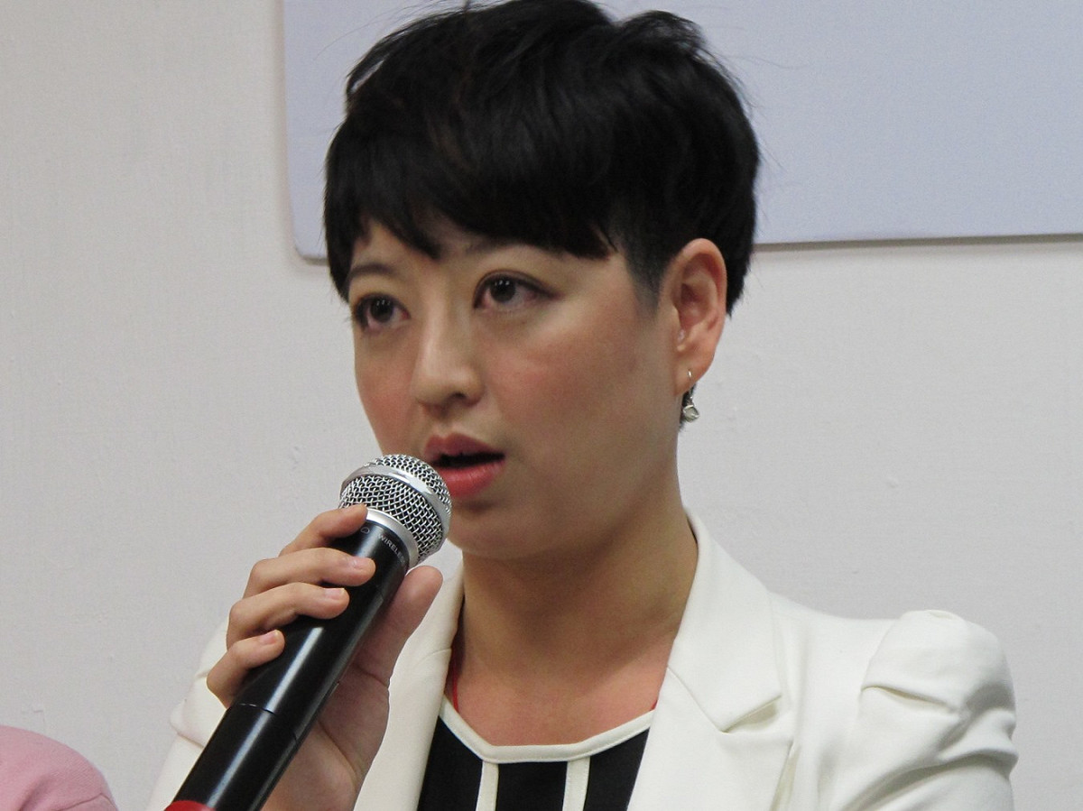 台灣同志諮詢熱線文宣部主任呂欣潔24日希望台灣也能出現一位同志立委。圖：林朝億/攝
