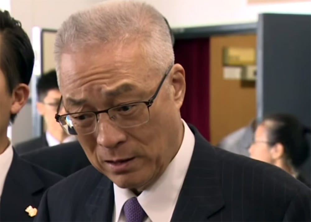 副總統吳敦義29日受訪時表示，他盼望連能夠堅持對於史實的認定，能夠把中華民國政府主導8年抗戰堅定的講出來，才不會辜負台灣人民長期以來對政府、對連戰的殷切期待。圖：新頭殼資料照片