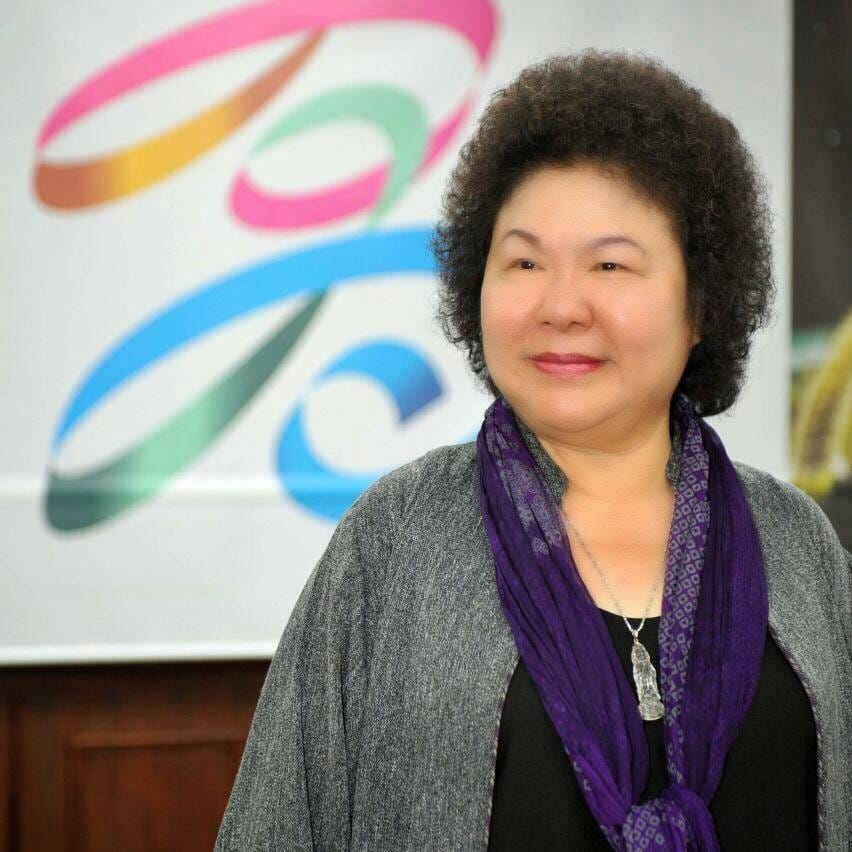 高雄市長陳菊4日表示，因議長涉賄而導致的台南府會之爭，是屬於憲法層級的爭議，更關係到民主價值的鞏固，監院不應該如此粗暴介入。圖：翻攝陳菊官方臉書粉絲專頁