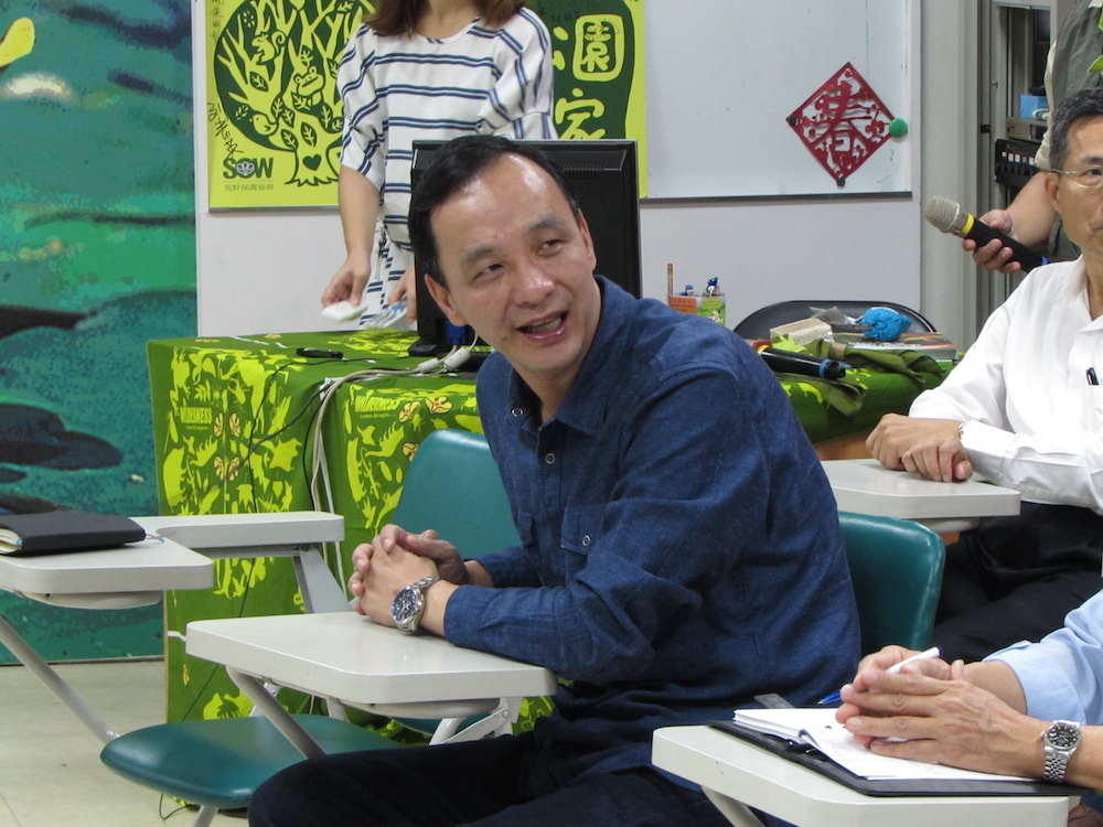 對於外界質疑國民黨修改黨內不分區立委提名辦法是為了立法院長王金平續留國會解套，國民黨主席朱立倫28日表示，沒有針對個人，是永續制度的討論。圖：邱珮文/攝