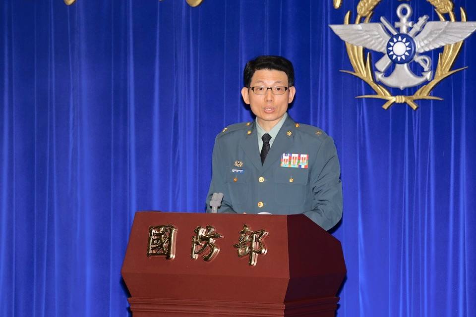 針對阿帕契風波，國防部7日召開記者會，發言人羅紹和宣布第二波懲處。圖：林雨佑/攝
