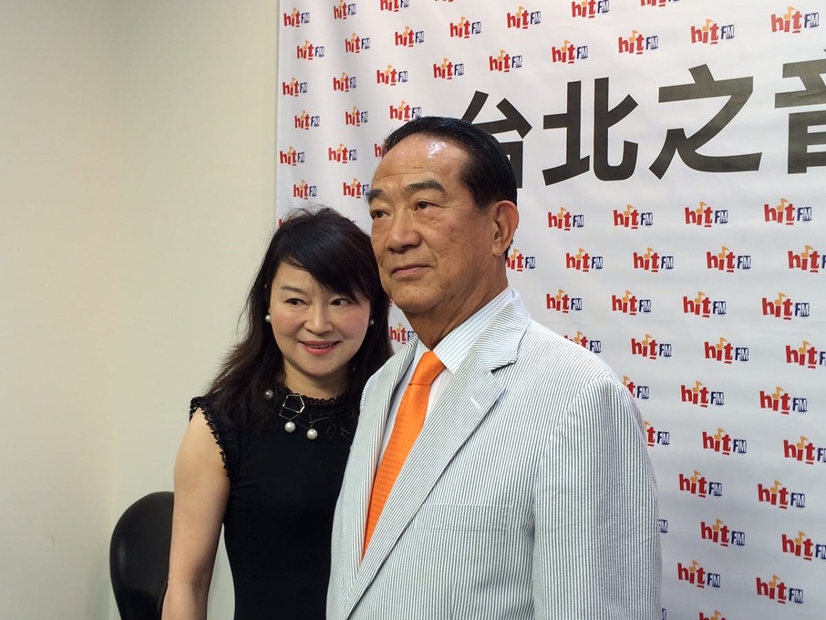 宋楚瑜7日上午接受廣播電台專訪時強調，自己從來沒悖離蔣經國路線，更左批馬執政悖離民意、右打郝龍斌到綠營做官。圖：符芳碩/攝