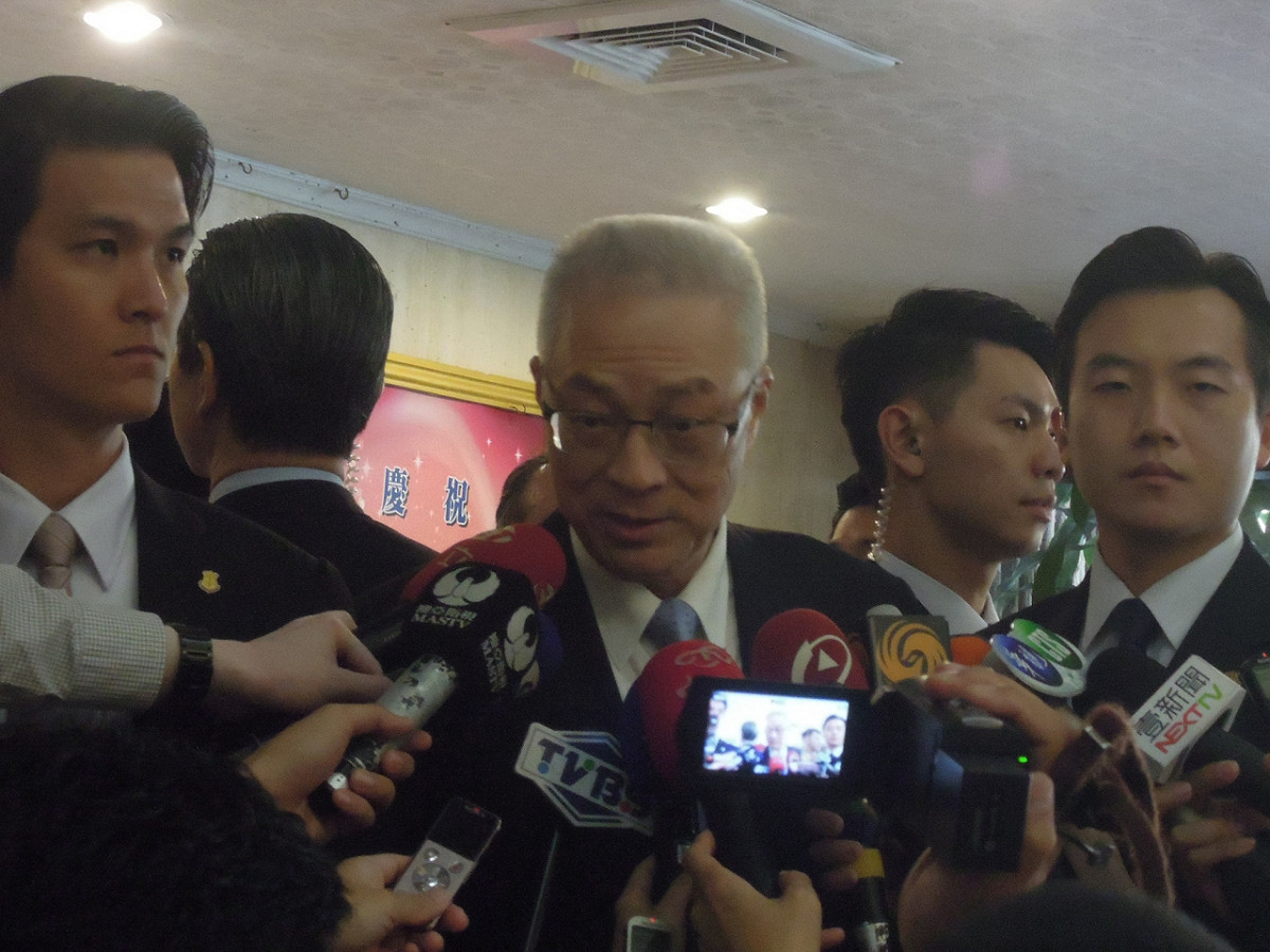 副總統吳敦義16日表示，誰最適合出馬參選2016，明天就知道了。圖：新頭殼資料照片