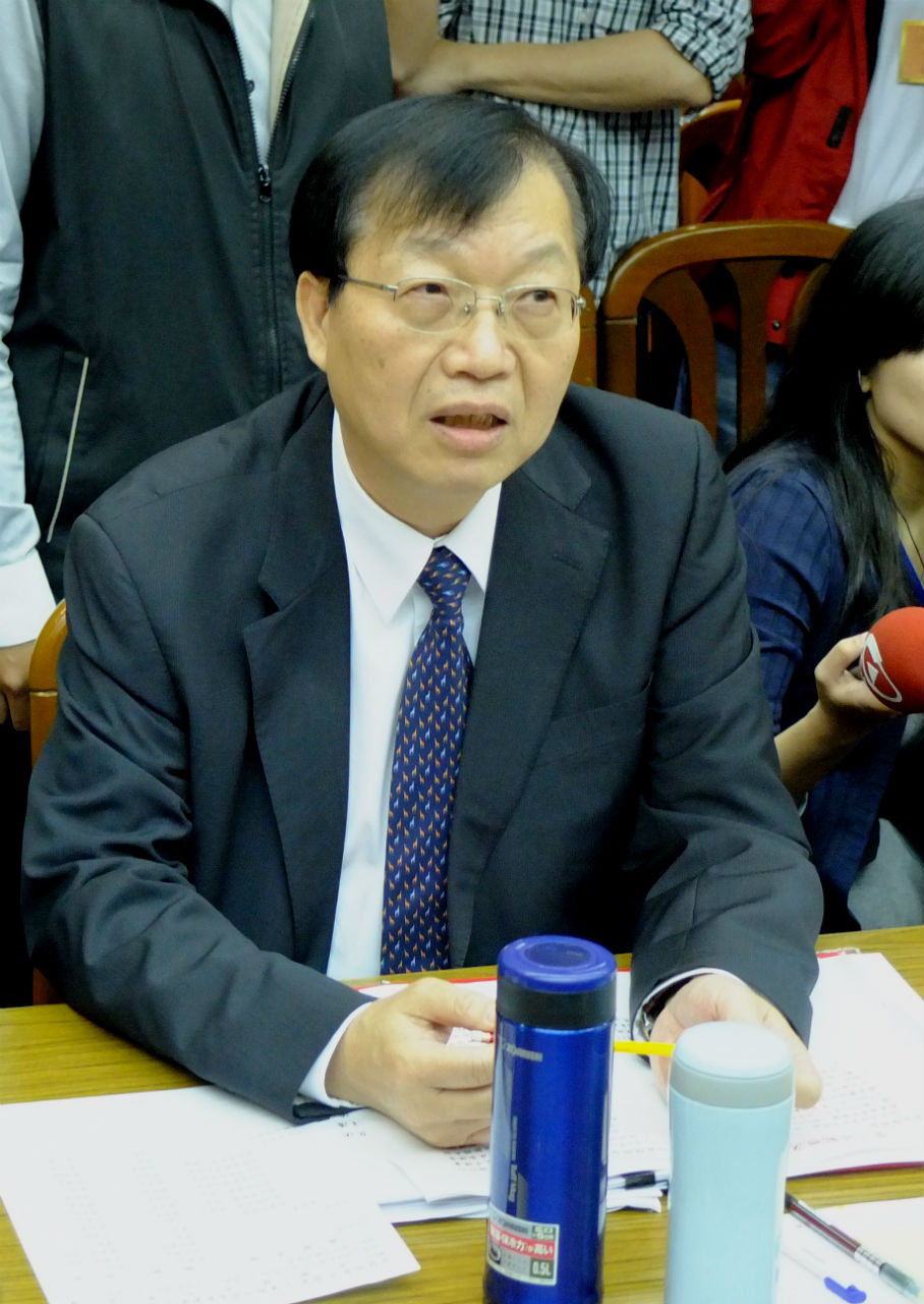 內政部長陳威仁今(2)日表示，白狼有中華民國國籍，現在也非通緝犯。圖：新頭殼資料照片。