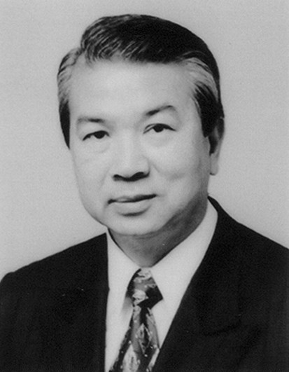 向李坤儀提出拆屋還地的陳許春生訴訟代理人陳萬生曾擔任過任務型國代。圖：國民大會網站