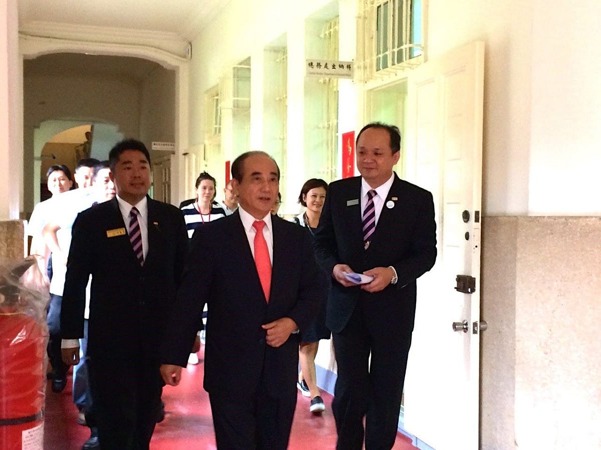 立法院長王金平30日在立法院主持10大傑出青年決審會議。圖：符芳碩/攝
