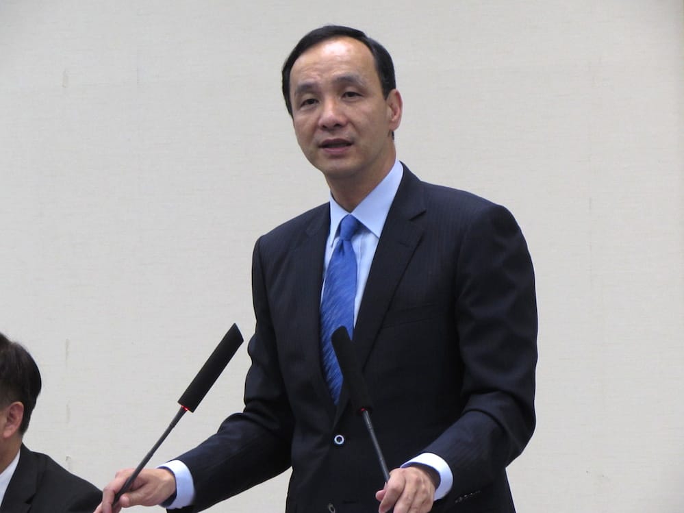國民黨主席朱立倫28日在中常會指出，立法院長中立化是國會改革目標之一，「凡是不能認同或接受的，就不會獲得國民黨提名。」圖：邱珮文/攝