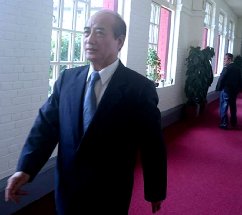 立法院長王金平11日表示，自己對於和立院民進團總召柯建銘通電話時，曾說「哇咧採小伊」這句話，完全沒有印象。圖：翁嫆琄/攝