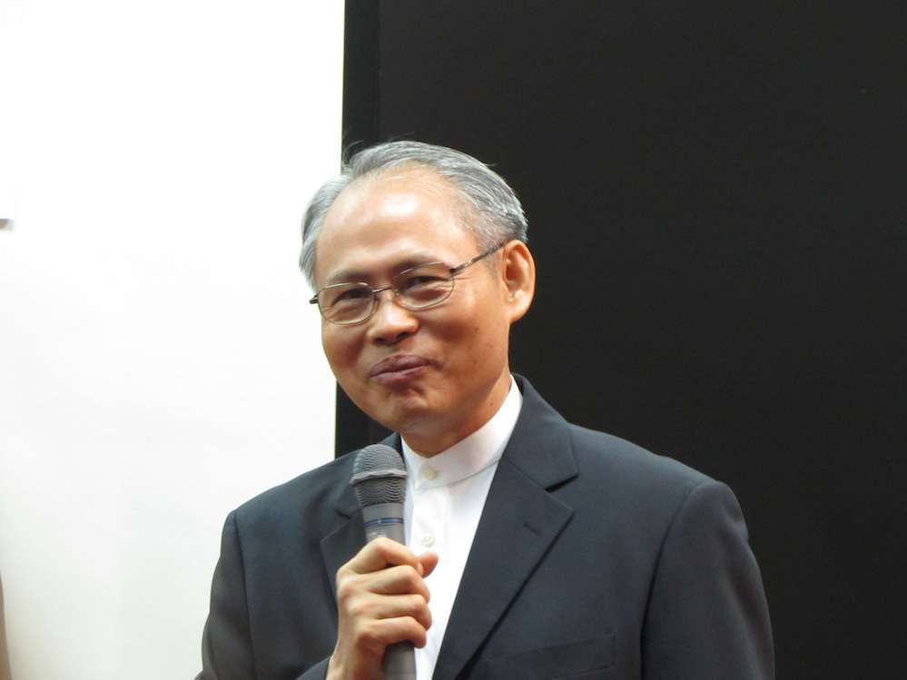 軍公教聯盟黨28日上午舉行10名區域立委參選人的誓師大會，總顧問蘇進強痛批軍公教變成階級鬥爭的對象，認為相關制度是基於信任保護原則，若質疑他們領太多，「軍公教的門打開的啊！你來參加考試啊！」圖：邱珮文/攝