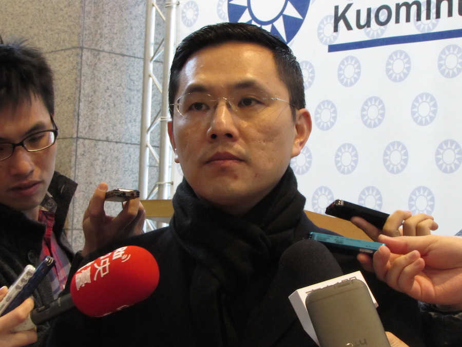 總統府發言人陳以信24日強調，任何否認我國擁有釣魚台列嶼主權的說法，都是喪權辱國的言行，政府與國民都不能接受。圖：新頭殼資料照片