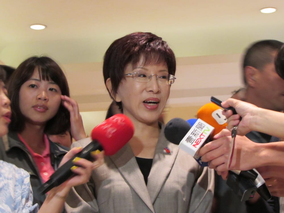 國民黨總統參選人洪秀柱11日上午出席高雄會計師公會會員大會，稱「九二共識」是常識。圖：邱珮文/攝