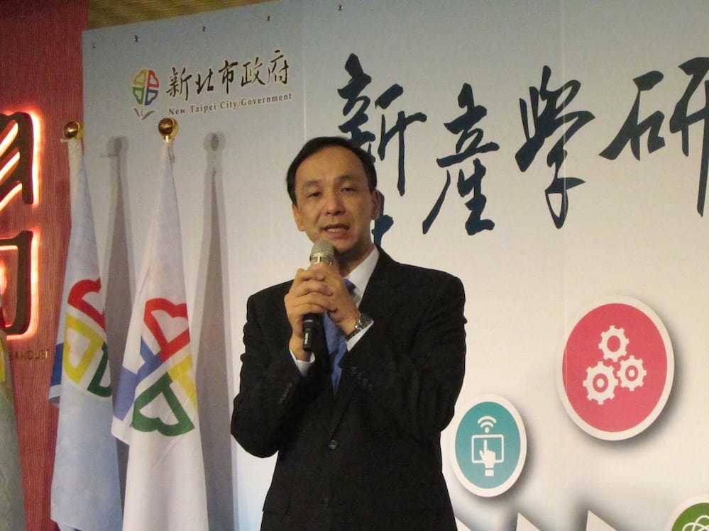 針對國民黨立委李鴻鈞6日下午表態支持親民黨主席宋楚瑜選總統，黨主席朱立倫6日受訪時拒絕回應。圖：新頭殼資料照片