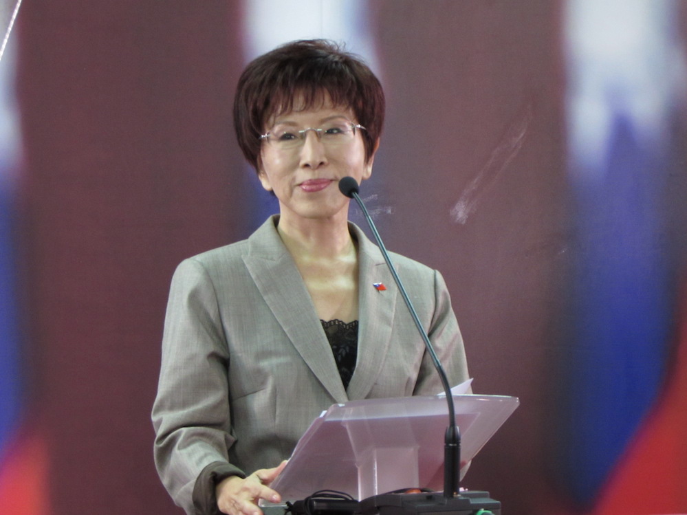 國民黨總統參選人洪秀柱6日下午召開記者會，宣布堅不退選。圖：邱珮文/攝