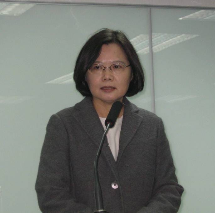 民進黨總統候選人蔡英文今（29）晚表示，合理懷疑拜會賴義煌行程遭情蒐。圖：林朝億/攝影
