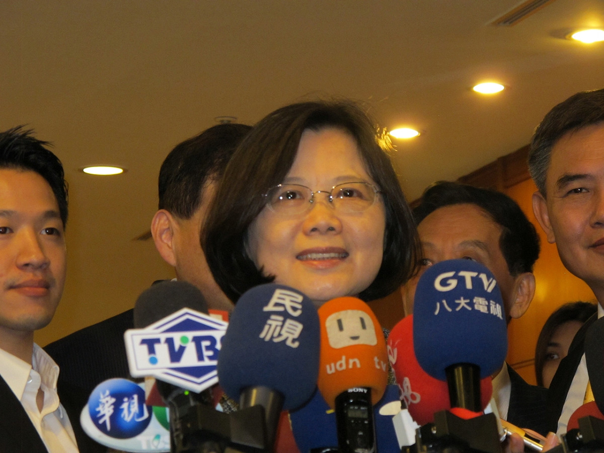 民進黨主席蔡英文17日表示，陳建仁論文爭議是第一作者處理註釋時的疏失。圖：林朝億/攝