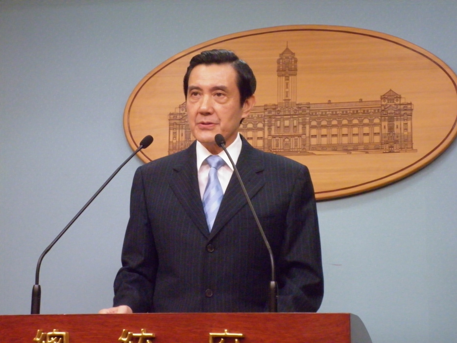 總統馬英九20日召開記者會表示，要簽署兩岸和平協議將先交付公投決定，公投沒過，不會推動簽署。圖片：謝莉慧攝