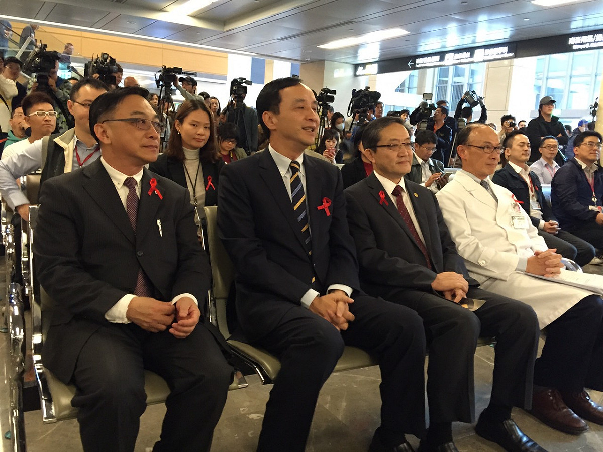 國民黨總統候選人朱立倫1日下午出席「世界愛滋日暨台灣預防醫學會20週年」活動。圖：劉奕霆/攝