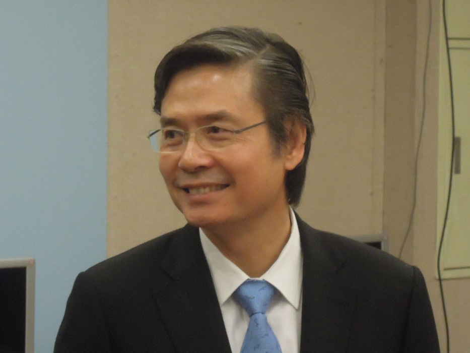 國安會秘書長金溥聰今(11)晚表示，外界針對他所做的事可以批評，但對於名嘴捏造甚至抹黑的評論，他會堅持對其提出告訴。圖：謝莉慧/攝