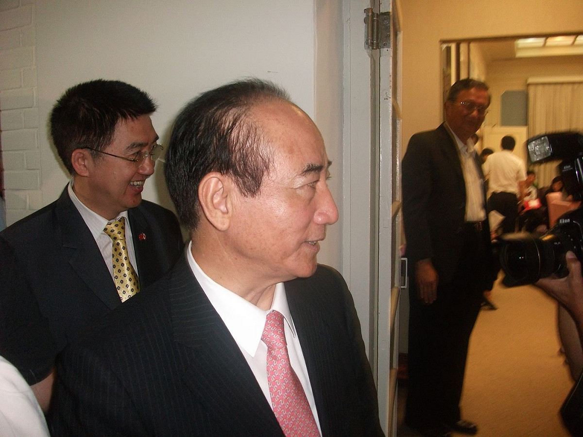 立法院長王金平今（17）日邀集各黨團幹部，進行朝野協商，其中，IPO（首次公開上市上櫃）是否課以證所稅，朝野意見仍不同調。圖：涂鉅旻/攝