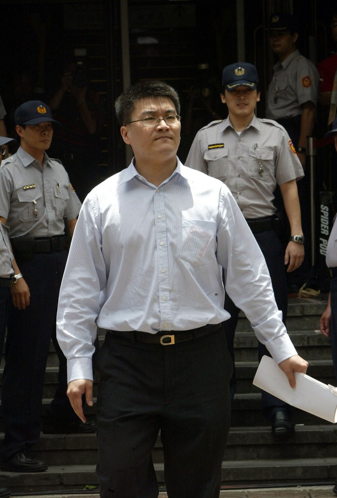 前總統陳水扁的女婿趙建銘捲入台開內線交易案，台灣高等法院今(16)日上午更三審宣判，輕判趙建銘4年徒刑，併科罰金2500萬元。圖：中央社資料照片 圖/中央社資料照片